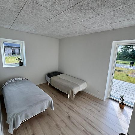 Przytulny Pokoj Niedaleko Centrum Billund Apartment ภายนอก รูปภาพ